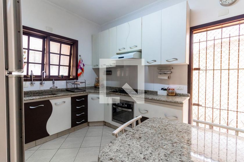 Casa, 3 quartos, 186 m² - Foto 26