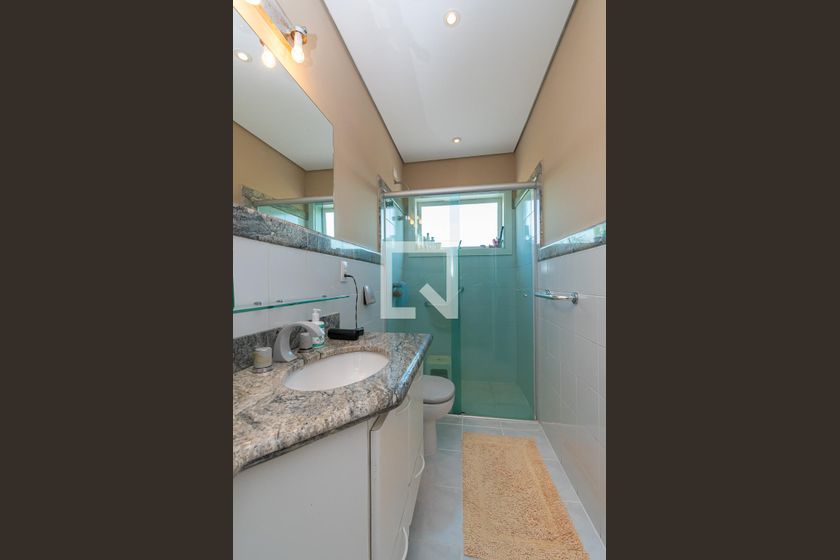 Casa à Venda - Lot. Alphaville Campinas , 4 Quartos,  439 m2 em , Campinas - sp | SoloBR