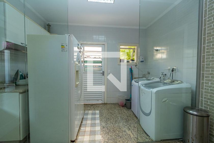Casa à Venda - Lot. Alphaville Campinas , 4 Quartos,  439 m2 em , Campinas - sp | SoloBR