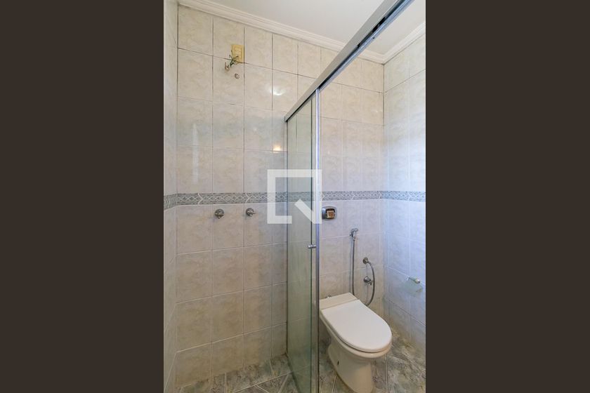 Casa à Venda - Jardim Flamboyant, 4 Quartos,  250 m2 em , Campinas - sp | SoloBR