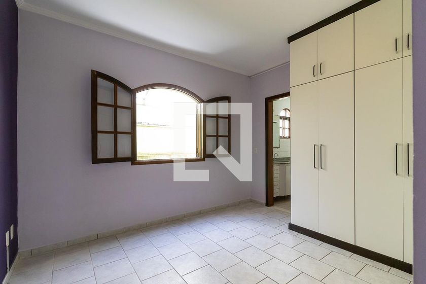 Casa à Venda - Jardim Flamboyant, 4 Quartos,  250 m2 em , Campinas - sp | SoloBR