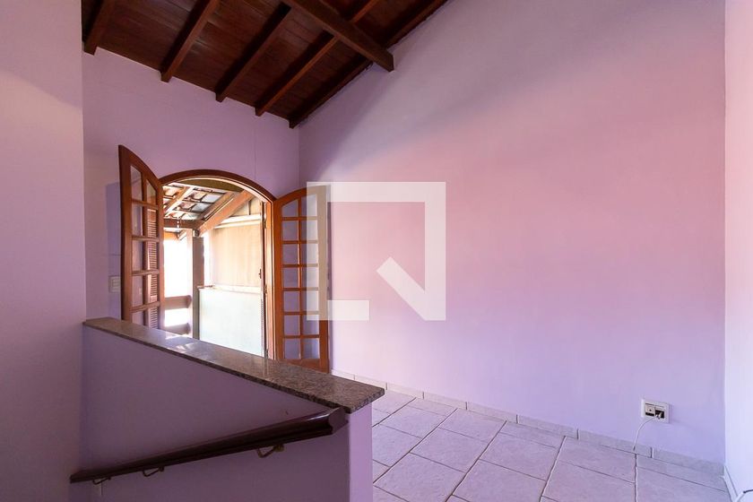 Casa à Venda - Jardim Flamboyant, 4 Quartos,  250 m2 em , Campinas - sp | SoloBR