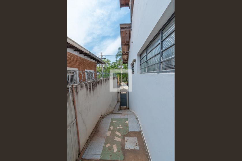 Casa à Venda - Jardim Chapadão, 4 Quartos,  440 m2 em , Campinas - sp | SoloBR