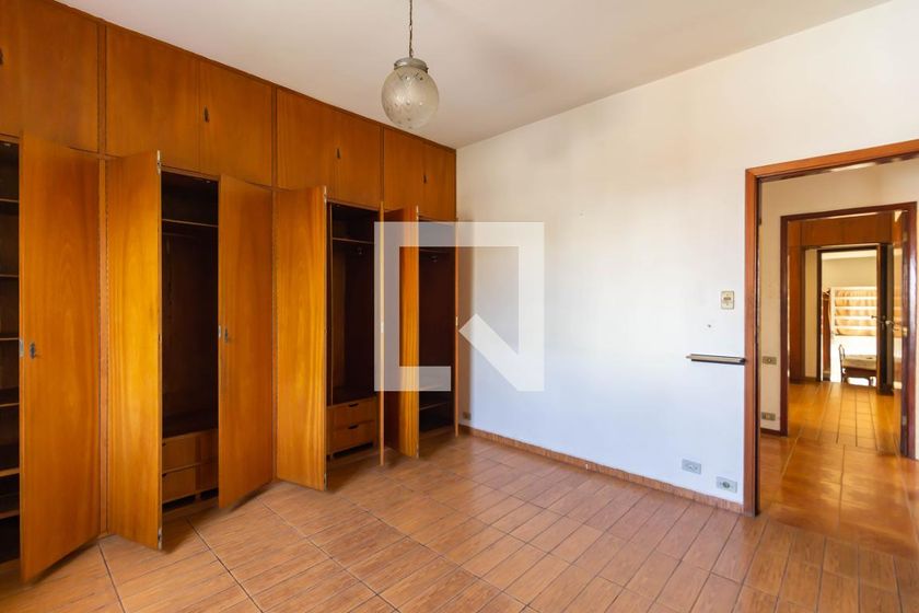 Casa, 3 quartos, 330 m² - Foto 53