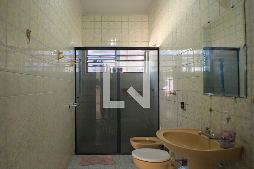 Casa à Venda - Taquaral, 3 Quartos,  334 m2 em , Campinas - sp | SoloBR