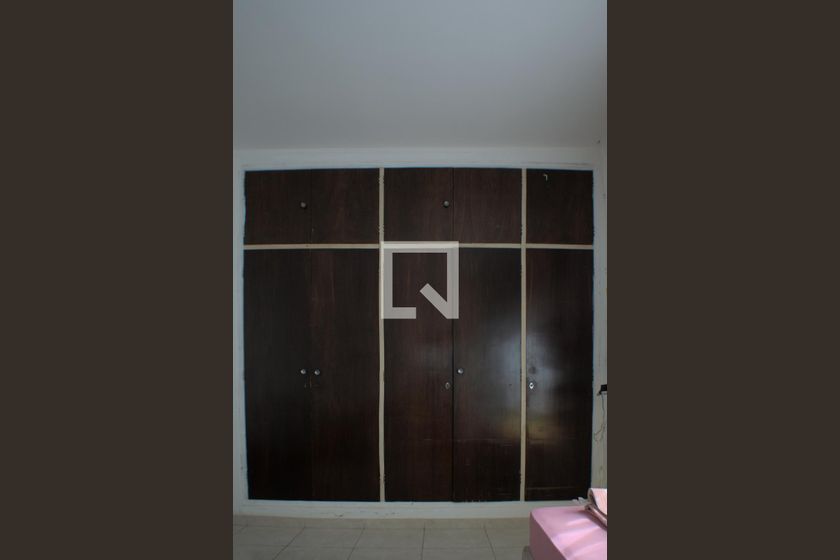 Casa à Venda - Taquaral, 3 Quartos,  334 m2 em , Campinas - sp | SoloBR