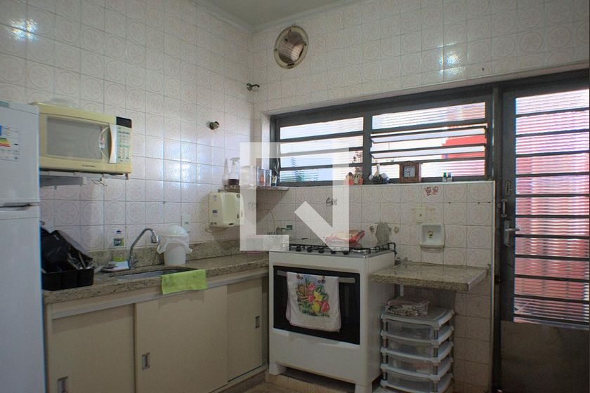 Casa à Venda - Taquaral, 3 Quartos,  334 m2 em , Campinas - sp | SoloBR
