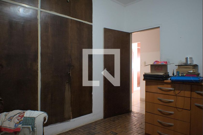 Casa à Venda - Taquaral, 3 Quartos,  334 m2 em , Campinas - sp | SoloBR