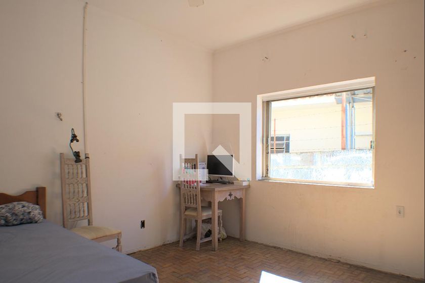 Casa à Venda - Taquaral, 3 Quartos,  334 m2 em , Campinas - sp | SoloBR