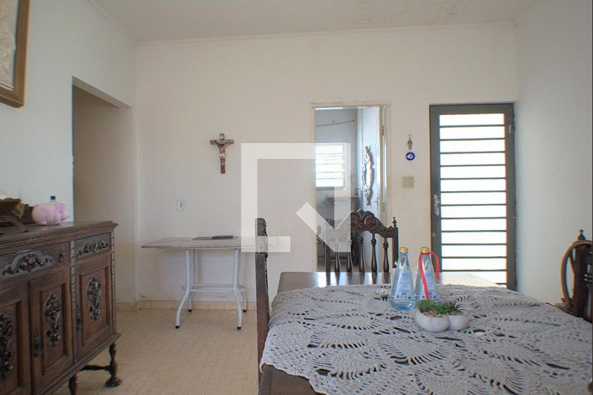 Casa à Venda - Taquaral, 3 Quartos,  334 m2 em , Campinas - sp | SoloBR