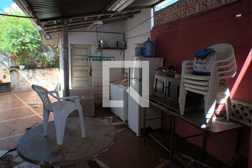 Casa à Venda - Taquaral, 3 Quartos,  334 m2 em , Campinas - sp | SoloBR