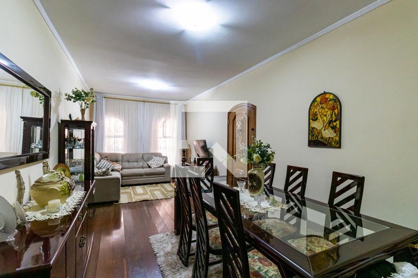 Casa, 4 quartos, 193 m² - Foto 1