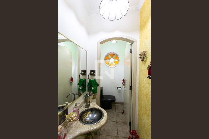 Casa, 3 quartos, 250 m² - Foto 12