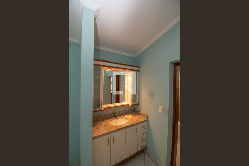 Casa à Venda - Jardim Chapadão, 4 Quartos,  308 m2 em , Campinas - sp | SoloBR