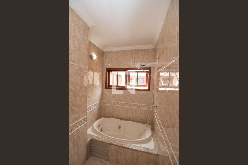 Casa à Venda - Jardim Chapadão, 4 Quartos,  308 m2 em , Campinas - sp | SoloBR