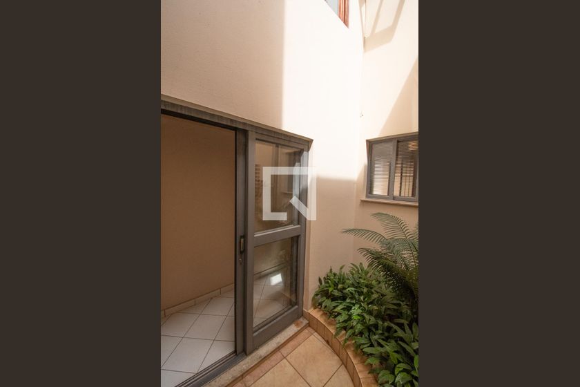 Casa à Venda - Jardim Chapadão, 4 Quartos,  308 m2 em , Campinas - sp | SoloBR