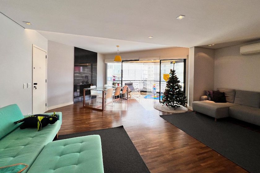 Apartamento, 3 quartos, 130 m² - Foto 1