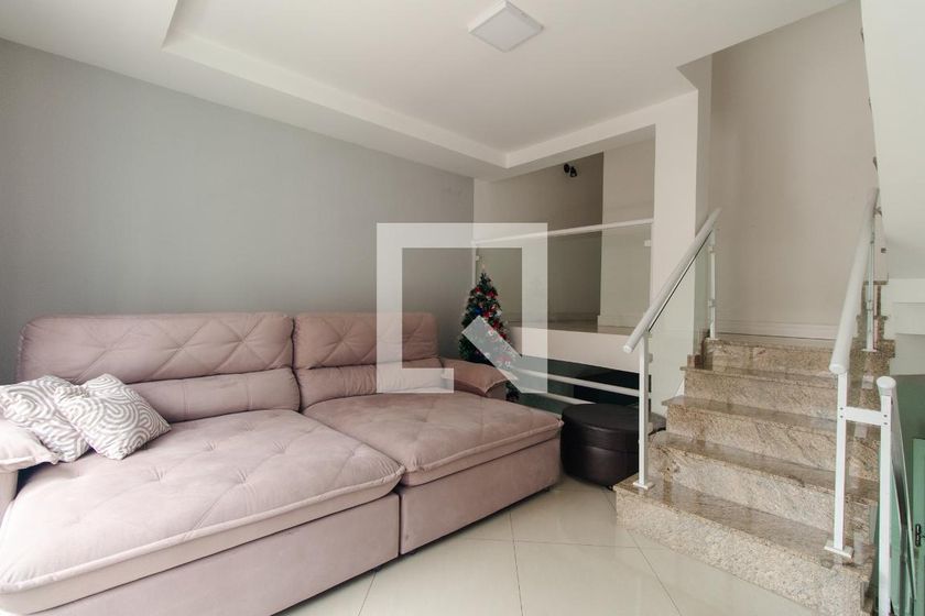 Casa, 3 quartos, 301 m² - Foto 1