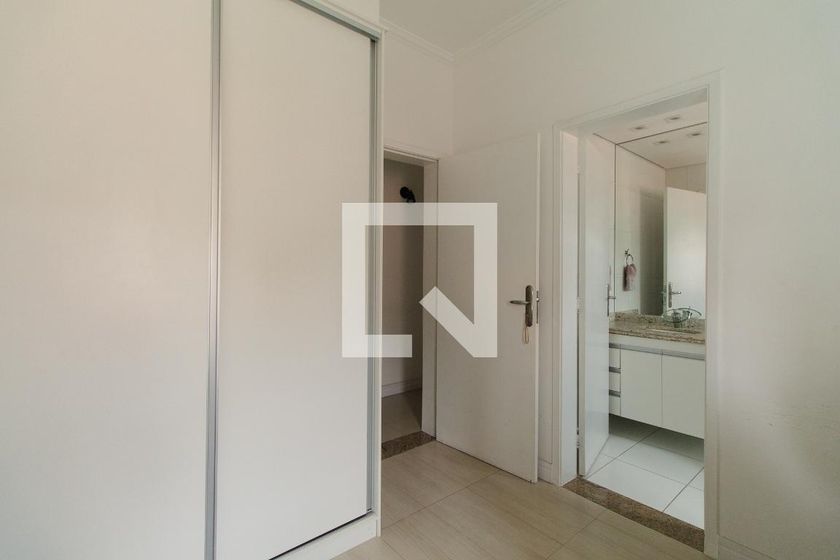 Casa, 3 quartos, 301 m² - Foto 35