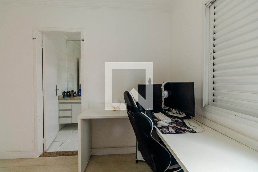 Casa, 3 quartos, 301 m² - Foto 83