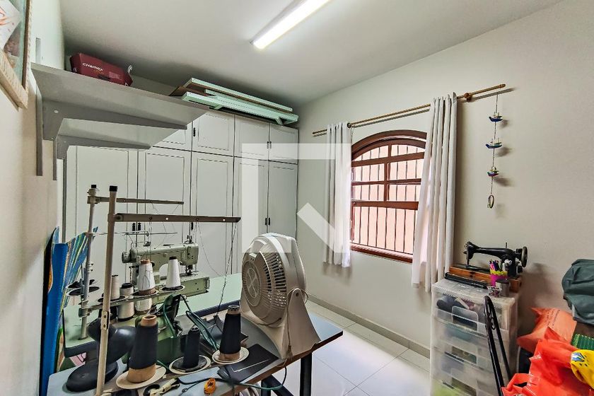 Casa, 4 quartos, 253 m² - Foto 49
