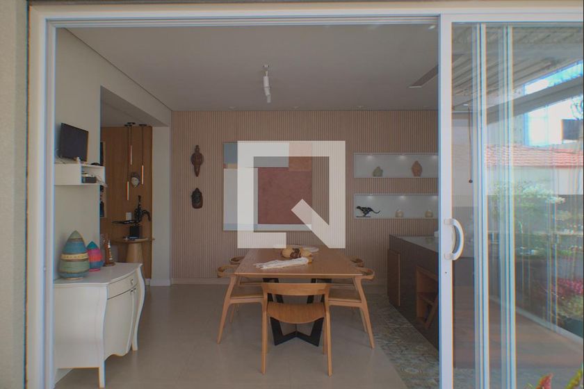 Casa à Venda - Bosque, 2 Quartos,  189 m2 em , Campinas - sp | SoloBR
