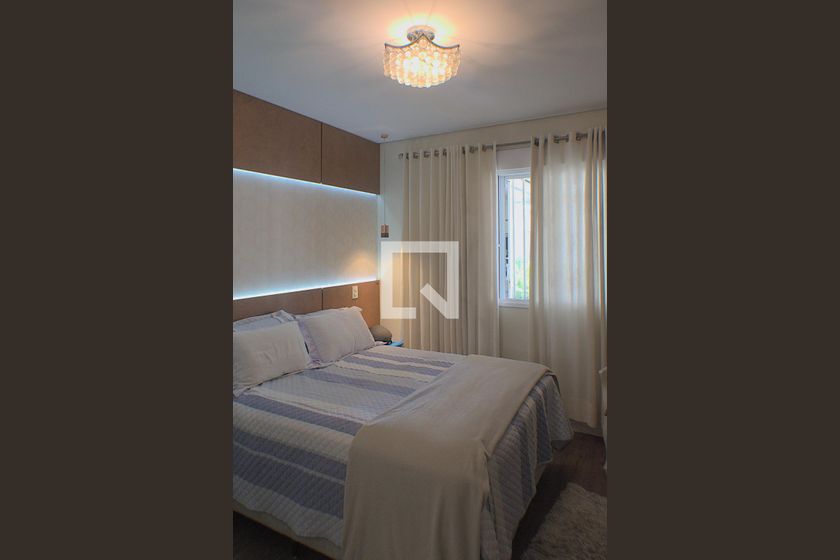 Casa à Venda - Bosque, 2 Quartos,  189 m2 em , Campinas - sp | SoloBR