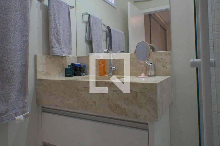 Casa à Venda - Bosque, 2 Quartos,  189 m2 em , Campinas - sp | SoloBR