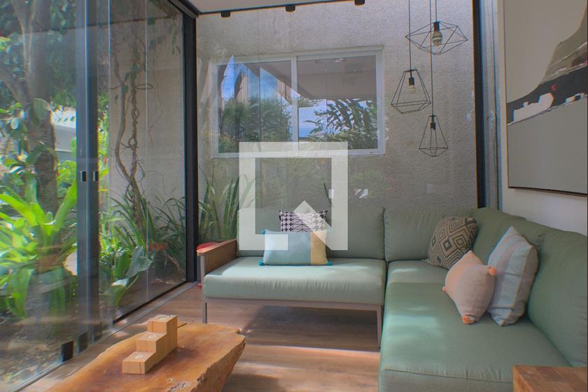 Casa à Venda - Bosque, 2 Quartos,  189 m2 em , Campinas - sp | SoloBR