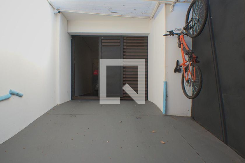 Casa à Venda - Bosque, 2 Quartos,  189 m2 em , Campinas - sp | SoloBR