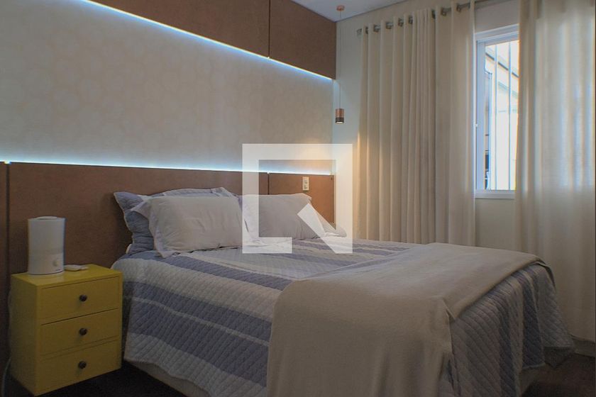 Casa à Venda - Bosque, 2 Quartos,  189 m2 em , Campinas - sp | SoloBR