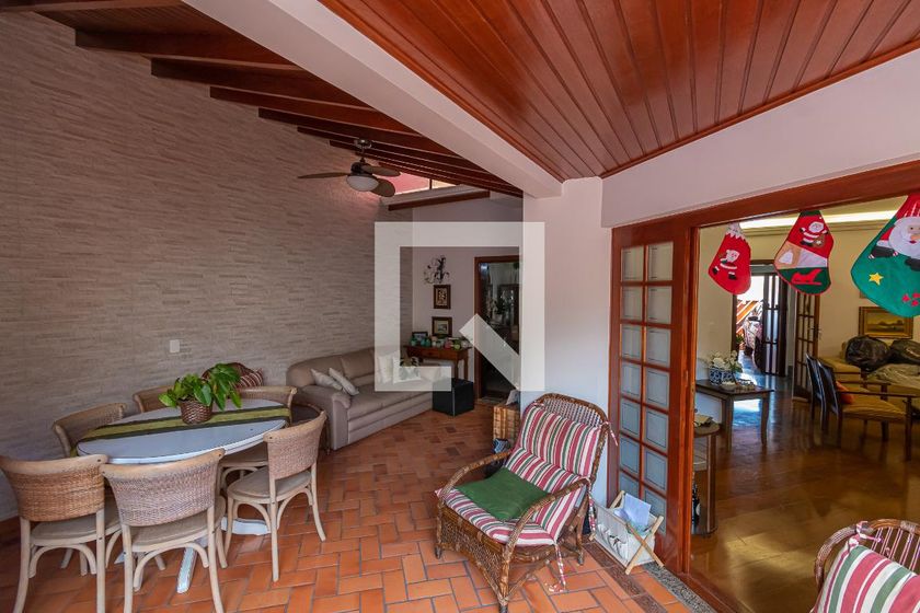 Casa à Venda - Nova Campinas, 4 Quartos,  300 m2 em , Campinas - sp | SoloBR