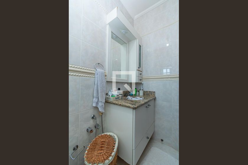 Casa à Venda - Nova Campinas, 4 Quartos,  300 m2 em , Campinas - sp | SoloBR