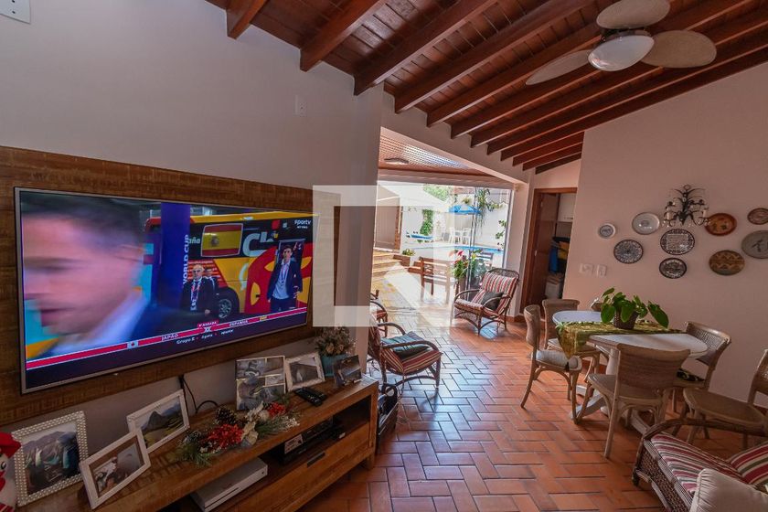 Casa à Venda - Nova Campinas, 4 Quartos,  300 m2 em , Campinas - sp | SoloBR