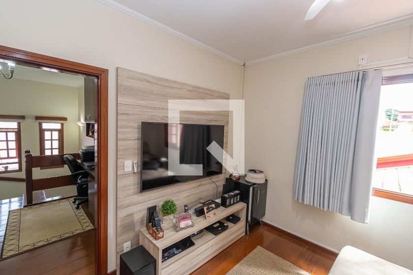 Casa à Venda - Nova Campinas, 4 Quartos,  300 m2 em , Campinas - sp | SoloBR