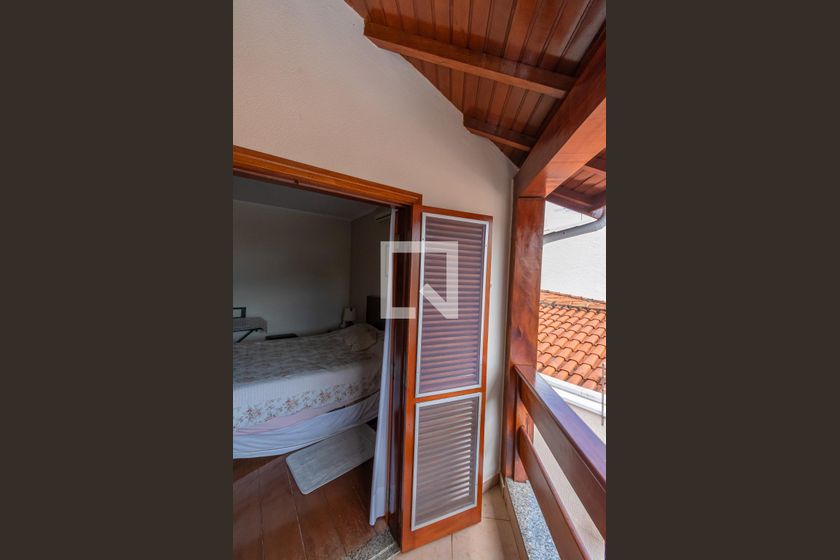 Casa à Venda - Nova Campinas, 4 Quartos,  300 m2 em , Campinas - sp | SoloBR