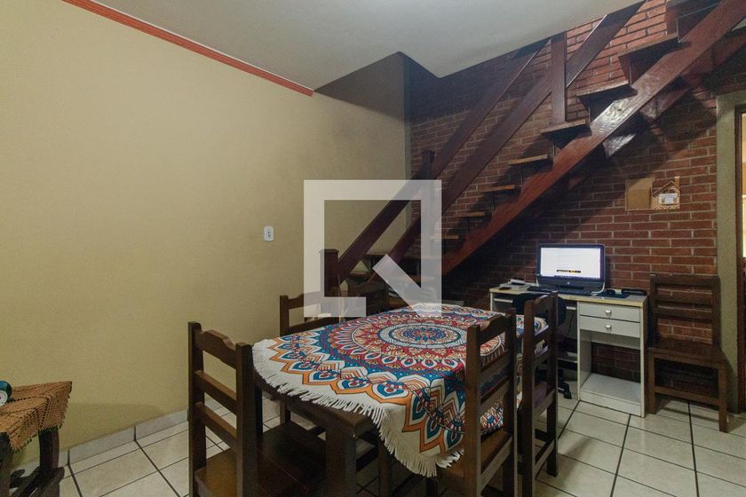 Casa, 3 quartos, 98 m² - Foto 4