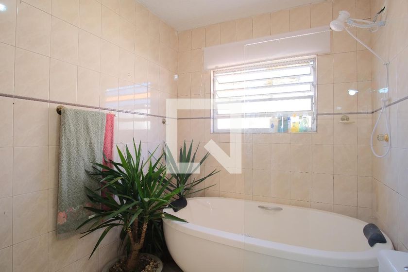 Casa, 3 quartos, 205 m² - Foto 32