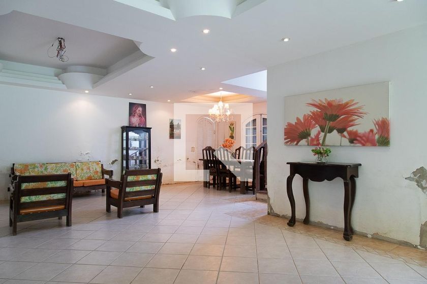 Casa, 3 quartos, 350 m² - Foto 2