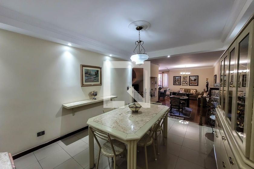 Casa, 3 quartos, 250 m² - Foto 17