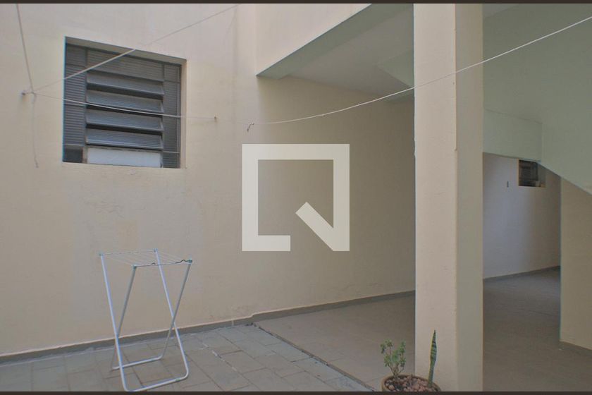 Casa à Venda - Guanabara, 6 Quartos,  260 m2 em , Campinas - sp | SoloBR