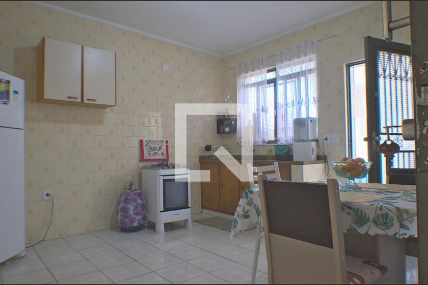 Casa à Venda - Guanabara, 6 Quartos,  260 m2 em , Campinas - sp | SoloBR