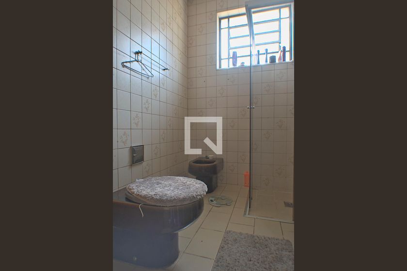 Casa à Venda - Guanabara, 6 Quartos,  260 m2 em , Campinas - sp | SoloBR