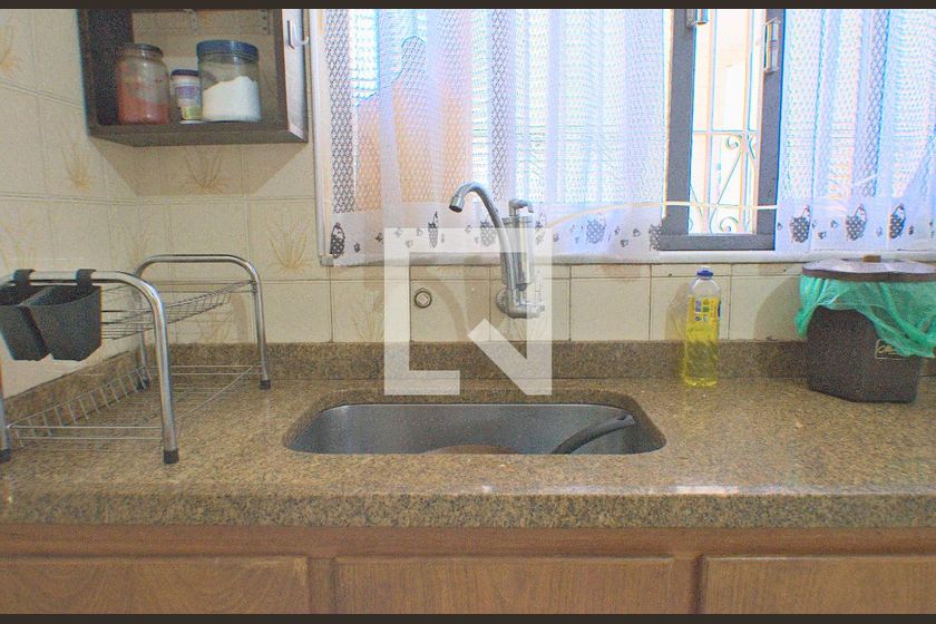 Casa à Venda - Guanabara, 6 Quartos,  260 m2 em , Campinas - sp | SoloBR