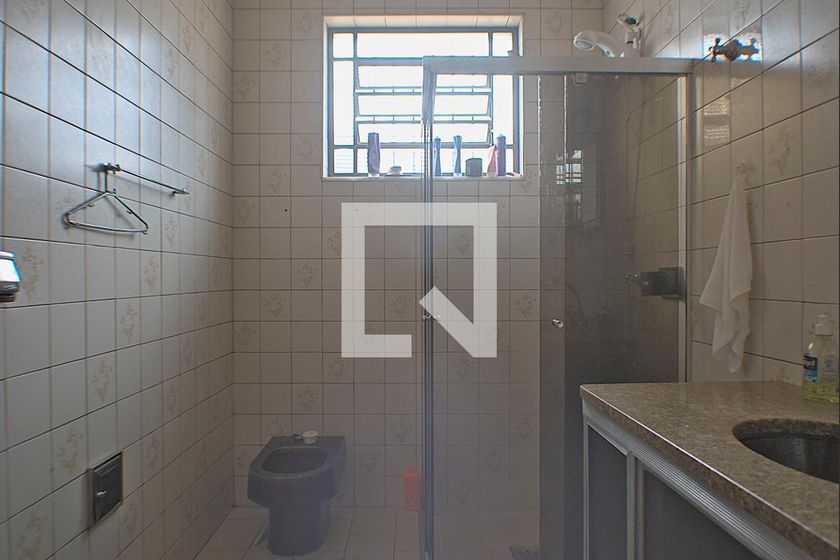 Casa à Venda - Guanabara, 6 Quartos,  260 m2 em , Campinas - sp | SoloBR