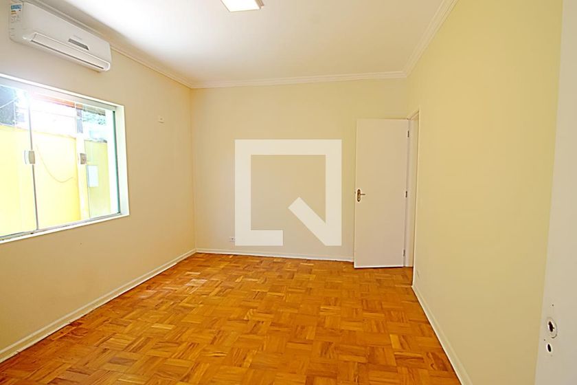 Casa, 3 quartos, 250 m² - Foto 27