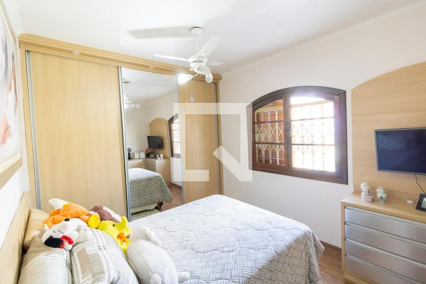 Casa, 3 quartos, 227 m² - Foto 28