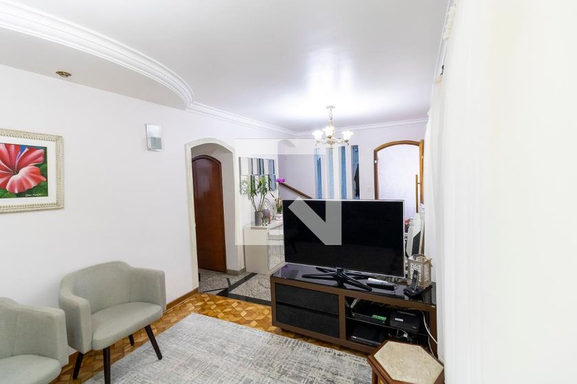 Casa, 3 quartos, 227 m² - Foto 2