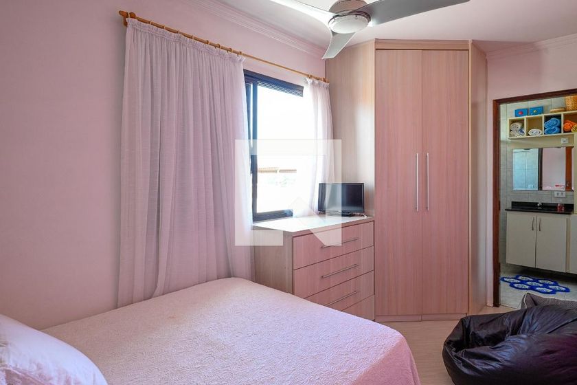Casa, 3 quartos, 263 m² - Foto 37