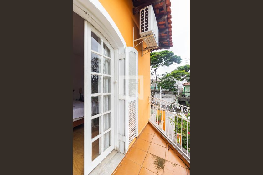 Casa, 3 quartos, 215 m² - Foto 31